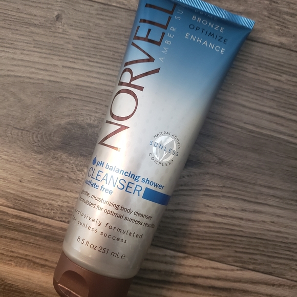 Norvell Sunless Tan Treatment Kit - Picture 5 of 5